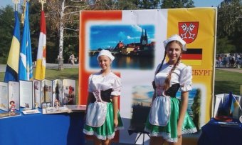 Жители Приморского района отпраздновали День города (фото)