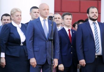 С днем рождения Одесса: На Думской площади торжественно поднят Флаг города (фото)