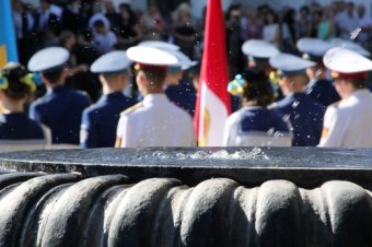 С днем рождения Одесса: На Думской площади торжественно поднят Флаг города (фото)
