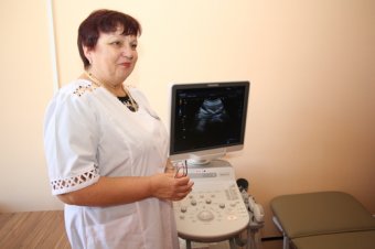 Мэр Одессы Геннадий Труханов открыл новую детскую поликлинику