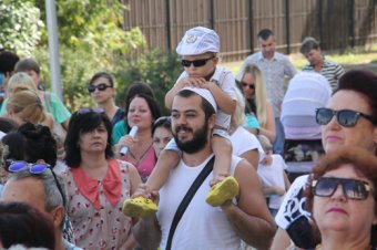 Мэр Одессы Геннадий Труханов открыл новую детскую поликлинику