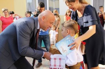 Мэр Одессы Геннадий Труханов открыл детский сад на Слободке