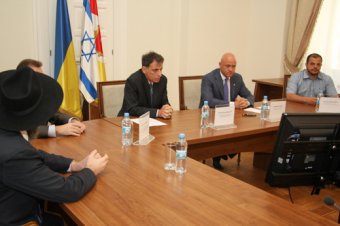 Трем одесским семьям присвоено звание «Праведник народов мира» (фото)