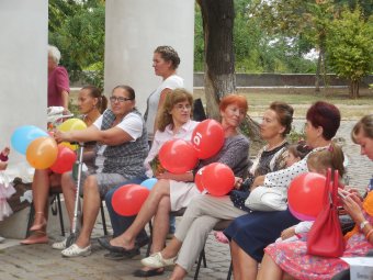 «Мы родом из Одессы, мы родом из Дворца…»