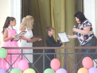 «Мы родом из Одессы, мы родом из Дворца…»