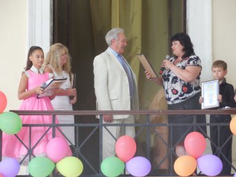 «Мы родом из Одессы, мы родом из Дворца…»