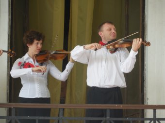 «Мы родом из Одессы, мы родом из Дворца…»