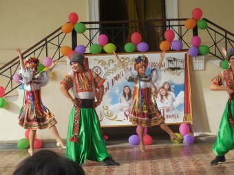 «Мы родом из Одессы, мы родом из Дворца…»