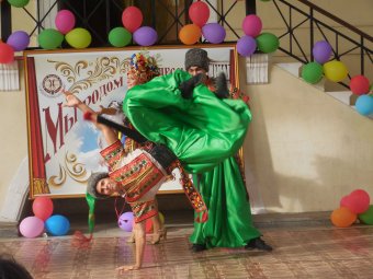 «Мы родом из Одессы, мы родом из Дворца…»