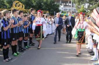 Мы верим твердо в героев спорта!