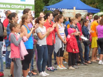 Высший пилотаж на мотоциклах: в Лунном парке прошли показательные выступления по стантрайдингу