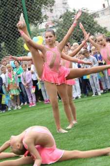 Открытие спортплощадки одесской школы №81 после реконструкции (фото)