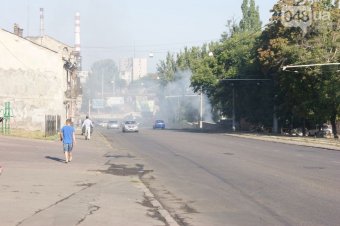 В Одессе возле Пересыпского моста горят склоны