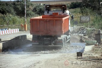 Дальницкие карьеры: чем живёт главная свалка Одессы?
