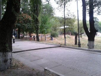 В одесских парках прошли субботники