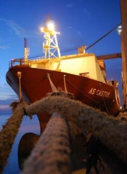 10 украинских моряков возвращаются из заложников Западной Африки