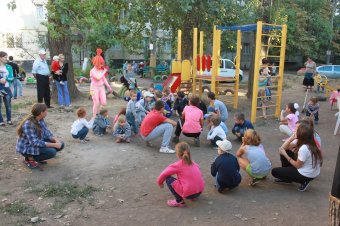 Андрей Терновский: Пока дети играют, взрослые решают насущные проблемы ЖКХ (фото)