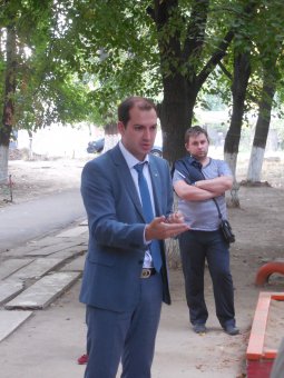 Жильцы общежития на Героев Сталинграда, 78 борются за право узаконить жилплощадь