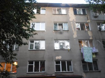 Жильцы общежития на Героев Сталинграда, 78 борются за право узаконить жилплощадь