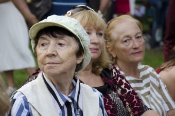 В Городском саду играет джаз