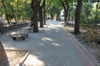 Одесские власти отчитываются о работах по благоустройству Итальянского бульвара (фото)