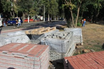 Одесские власти отчитываются о работах по благоустройству Итальянского бульвара (фото)