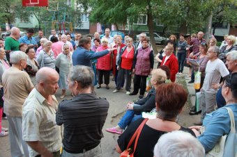 Дворы на Вильямса приводят в порядок (фото)