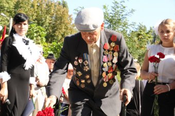 Памяти героев той войны: В Одессе появилась скульптурная композиция "Партизанская слава" (фото) 