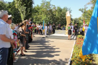 Памяти героев той войны: В Одессе появилась скульптурная композиция "Партизанская слава" (фото) 