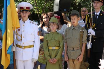 Памяти героев той войны: В Одессе появилась скульптурная композиция "Партизанская слава" (фото) 
