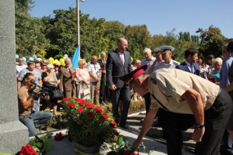 Памяти героев той войны: В Одессе появилась скульптурная композиция "Партизанская слава" (фото) 
