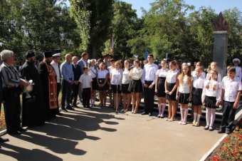 Памяти героев той войны: В Одессе появилась скульптурная композиция "Партизанская слава" (фото) 