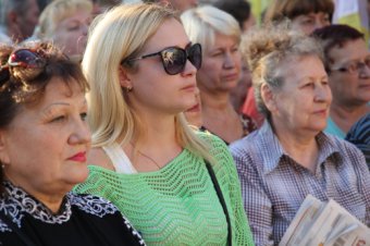 Благоустройство Адмиральского проспекта продолжается (фото)