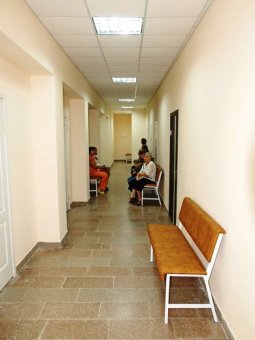 В Одессе за счет городского бюджета поэтапно проводят ремонт медучреждений (фото)