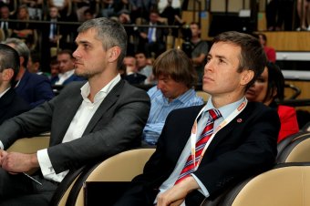 "Доверяй делам": Мы - за Геннадия Труханова!