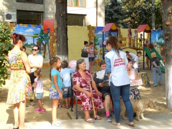 В Чубаевском микрорайоне появилась современная детская площадка (фото)