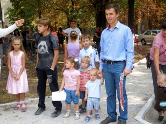 Олег Брындак: В каждом дворе должны быть не только детская, но и спортивная площадки