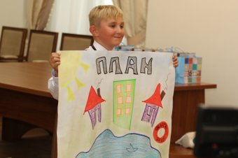 Геннадий Труханов встретился с "не дорослями" (фото)