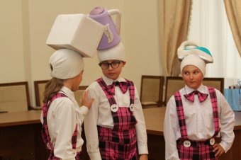 Геннадий Труханов встретился с "не дорослями" (фото)