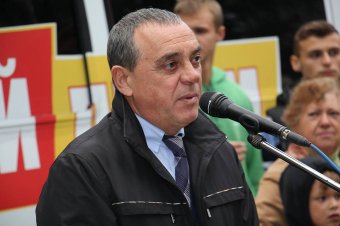 На улицах Глушко  и Ильфа и Петрова проводятся работы по благоустройству дворов (фото)