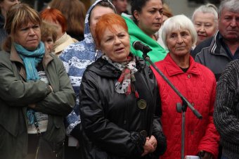 На улицах Глушко  и Ильфа и Петрова проводятся работы по благоустройству дворов (фото)