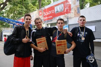 Турнир "Кубок Доверяй Делам 2х2" через фотообъектив