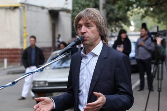 На Фонтанской дороге благоустраивают дворы (фото)