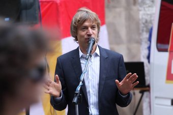 На Фонтанской дороге благоустраивают дворы (фото)
