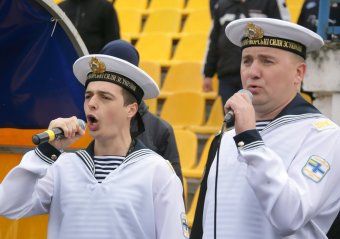 На стадионе "Спартак" сыграли сборная ВМС и звезды отечественного футбола (фото)