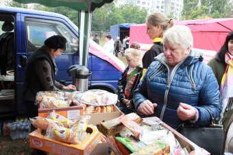 В Киевском районе прошла сельскохозяйственная ярмарка (фото)