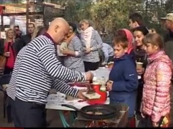 Депутаты от «Доверяй делам» собирали средства на благотворительность (видео)