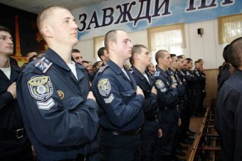 Геннадий Труханов - курсантам: Я благодарен вам за осознанный выбор, желание сохранить порядок и благополучие в нашем городе