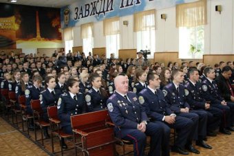 Геннадий Труханов - курсантам: Я благодарен вам за осознанный выбор, желание сохранить порядок и благополучие в нашем городе