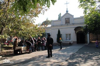 В Одесской епархии вновь выдавали гуманитарную помощь нуждающимся (фото)